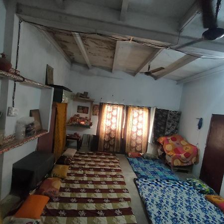 श्री बांके बिहारी सेवा धाम Hotel Vrindavan Exterior photo